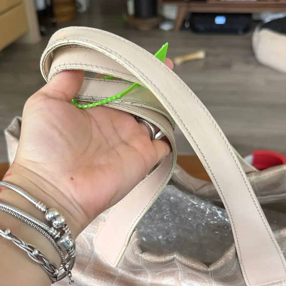 CHANEL elegant tote